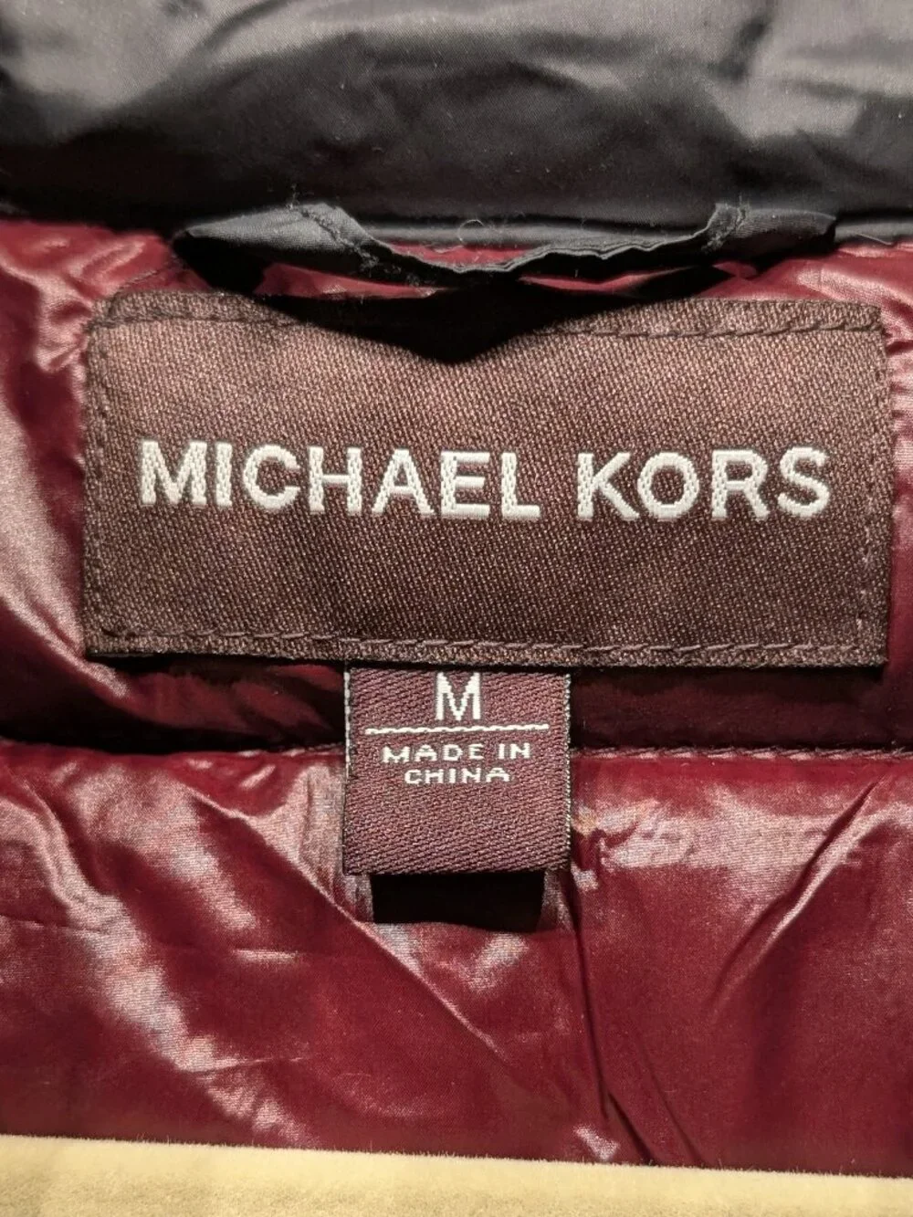 Michael Kors Packable Quilted Puffer Down Jacket w/ Burgundy Lining Size Medium